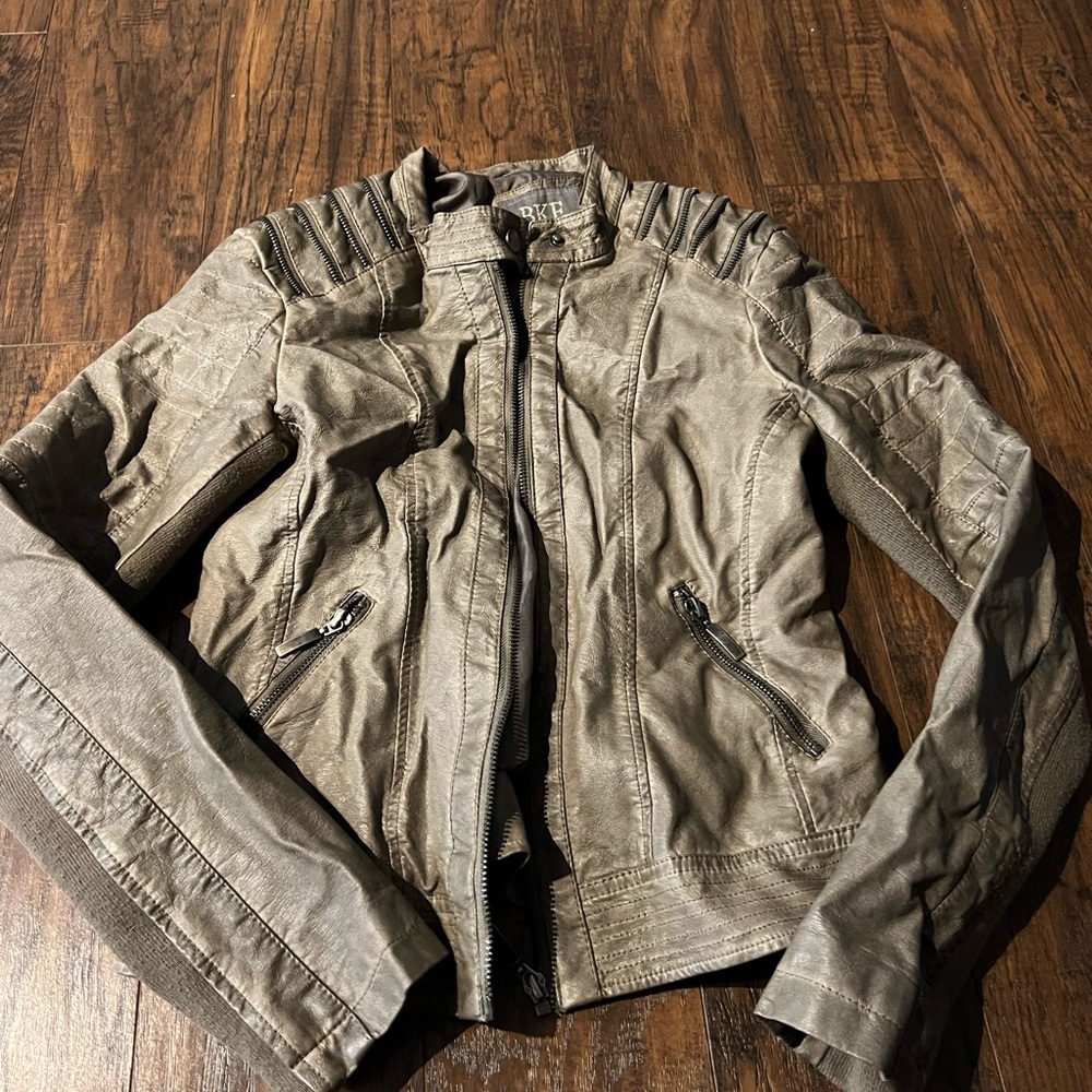 BKE jacket size xs